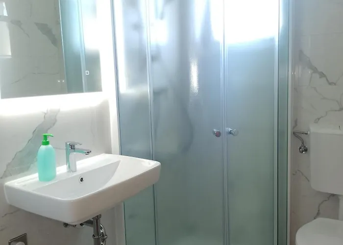 Martina 1 Bašanija